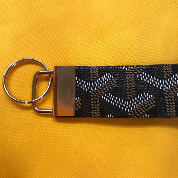 Designer keychain - Picture 5 of 5